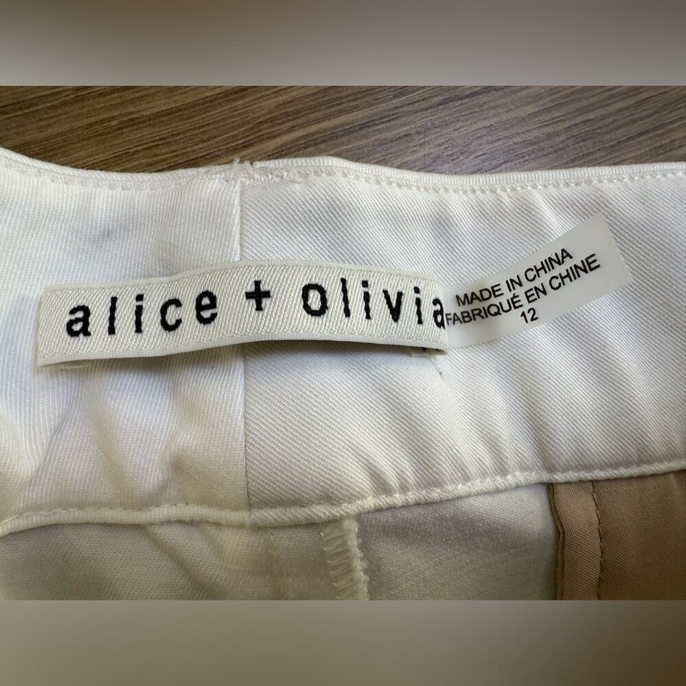 Alice + Olivia Janis Low Rise Cropped Flare Trouser Pants White Size 12 Lyocell - Picture 8 of 13